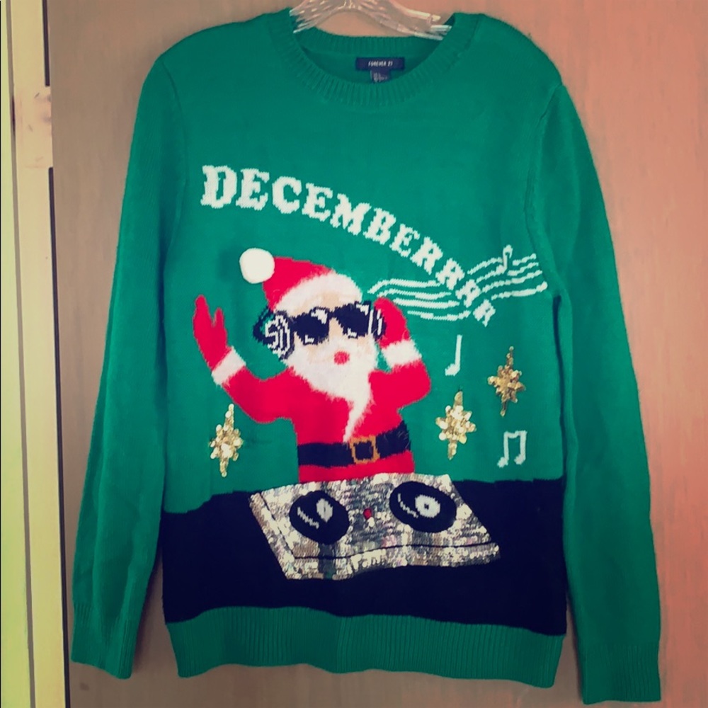 3/$30 Ugly Xmas sweater women’s SZ Lrg
